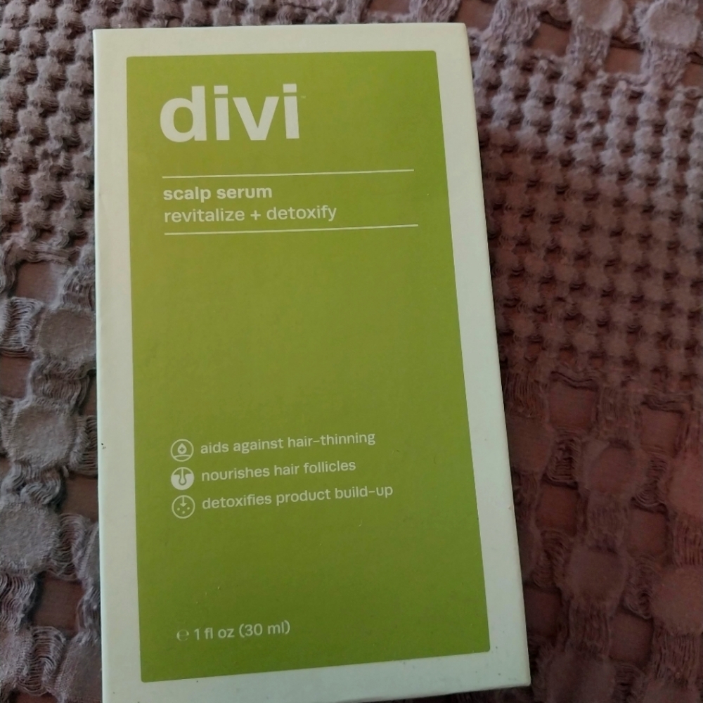 Sealed divi scalp serum